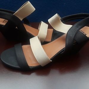Shoes - Wedges Shoes - Wedges